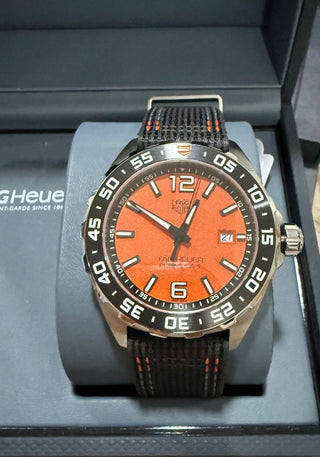 relógio Tag Heuer formula 1 WAZ101A
