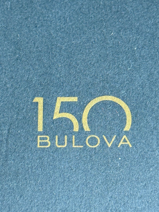 Relógio Bulova Classic Surveyor Automático Vermelho 39mm – 98B422
