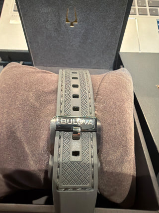 Bulova Oceanographer GMT 98B407 - Automático