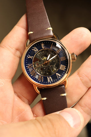 Thomas Earnshaw Investigator 40 Azure Blue