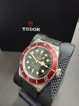 Tudor Black Bay NOVO