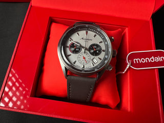 Mondaine M1 Cronógrafo - Novo!