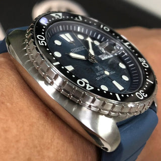 Seiko Manta Ray (Save the Ocean)