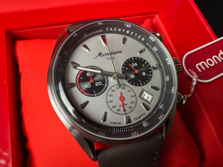 Mondaine M1 Cronógrafo - Novo!
