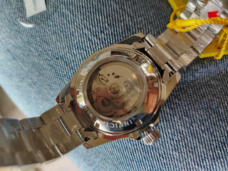 Invicta Drive 40 mm marrom