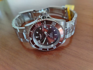 Invicta Drive 40 mm marrom