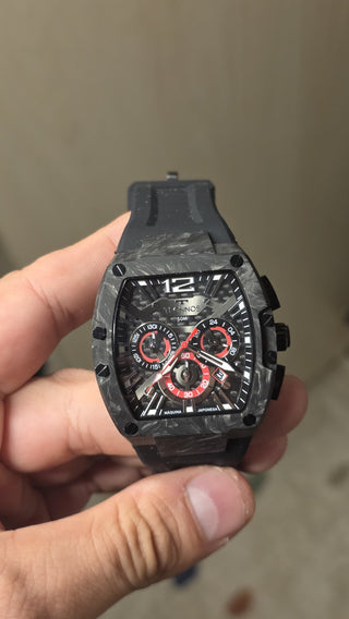 Technos Carbon basicamente sem uso