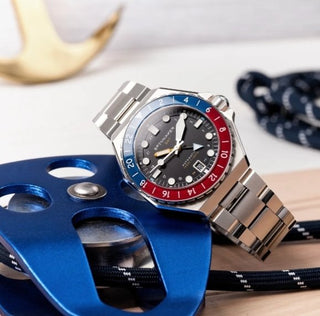 Spinnaker Dumas GMT