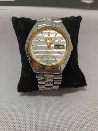 Orient vintage, mostrador persiana belíssimo.