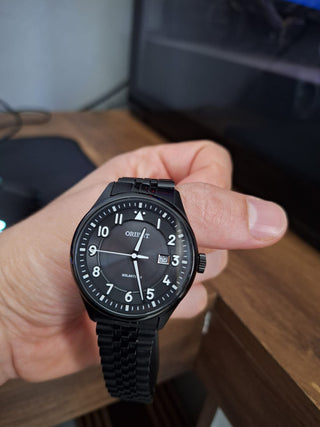 Orient Solar Tech com pulseira Jubilee