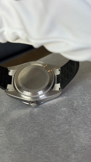 Tudor Black Bay