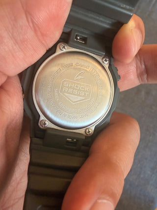 GSHOCK DW 5610SU-8DR - MODELO ESGOTADO NA LOJA OFICIAL