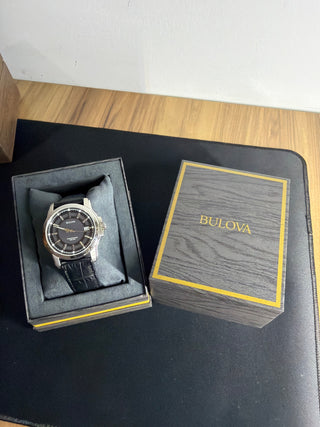 Bulova Precisionist 42mm Quartzo 262 kHz 16 pulsos por segundo - 96B158