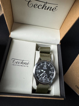 Techné Merlin Quartz Nylon - Micromarca Sueca com origem Suíça