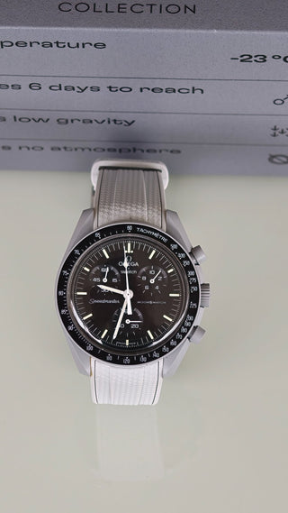 SWATCH MISSION TO THE MOON - Moonswatch - 2 pulseiras