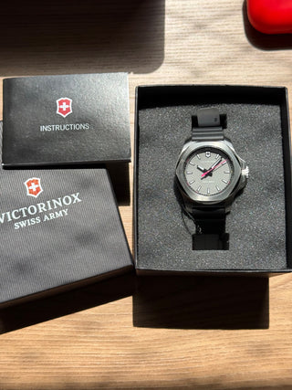 Victorinox Inox 37mm